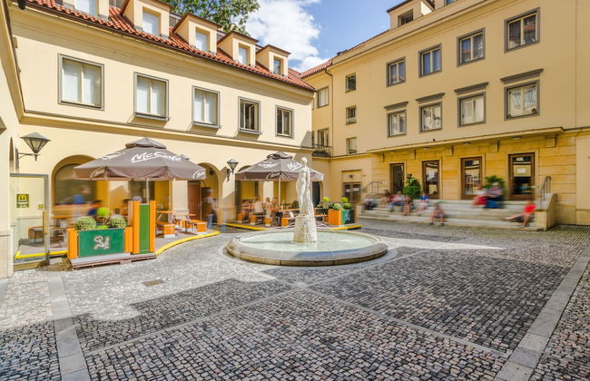 Apartment Charles Bridge - Photo 18