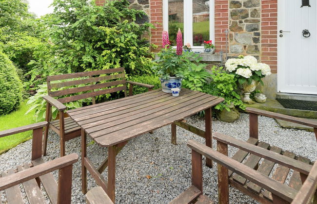 Farm With Lovely Panoramic Views - Photo 17