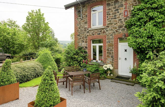 Farm With Lovely Panoramic Views - Photo 42