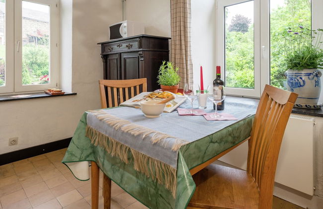 Farm With Lovely Panoramic Views - Photo 8