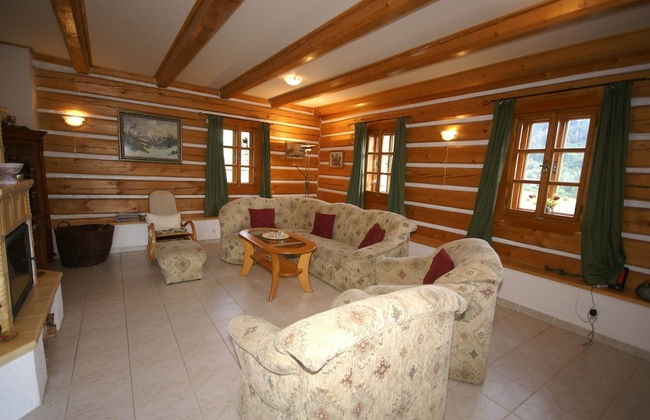 Peaceful Mountain Holiday Stay - Photo 12