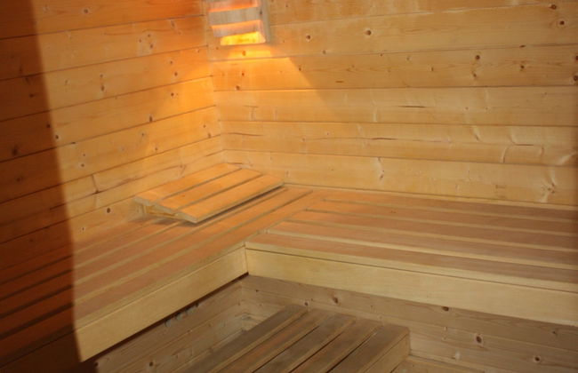 Spacious Home With Garden - Foto 28
