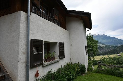 Foto 14 - Detached Holiday Home in Grengiols / Valais Views