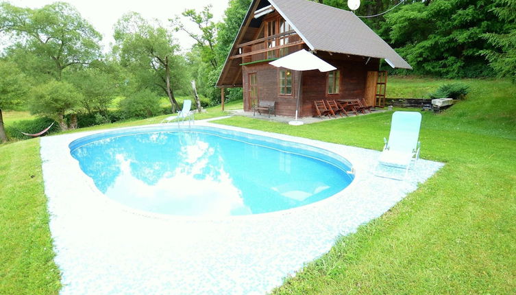 Foto 1 - Sunlit Holiday Home in Bechyne With Private Pool