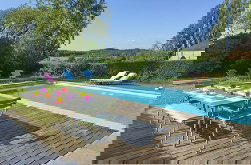 Foto 1 - Pleasant Fermette with Outdoor Swimming Pool near Durbuy