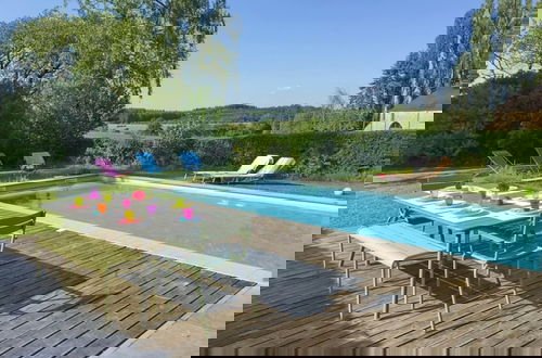 Foto 1 - Pleasant Fermette with Outdoor Swimming Pool near Durbuy