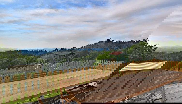 Foto 1 - Holiday Home With Panoramic View and Every Convenience - spa