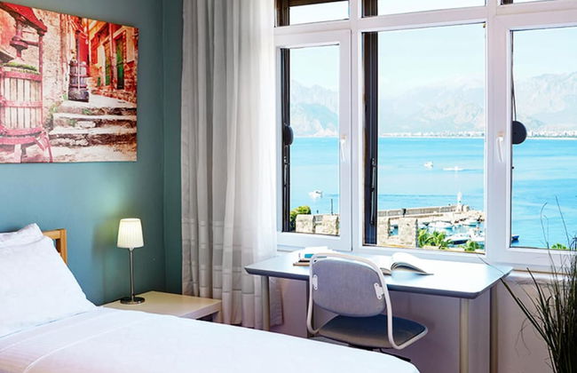 Nazende_beautiful Sea View Flat in Lovely Old Town - Photo 1