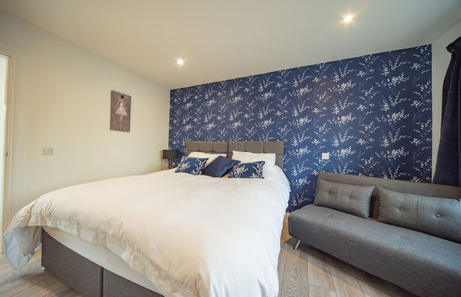 Stunning 1-bed Annex in Hawick - Photo 4