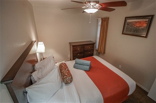Photo 2 - Multi Resorts at Villas at Southgate, a VRI resort