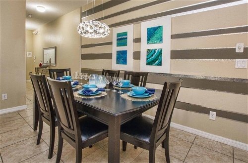 Photo 14 - Paradise Palms- 4 Bed Townhome W/splashpool-3057pp 4 Bedroom Townhouse by RedAwning