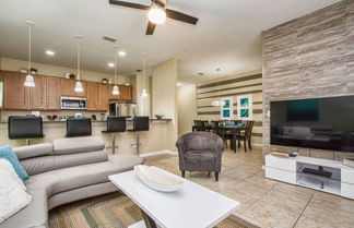 Photo 1 - Paradise Palms- 4 Bed Townhome W/splashpool-3057pp 4 Bedroom Townhouse by RedAwning