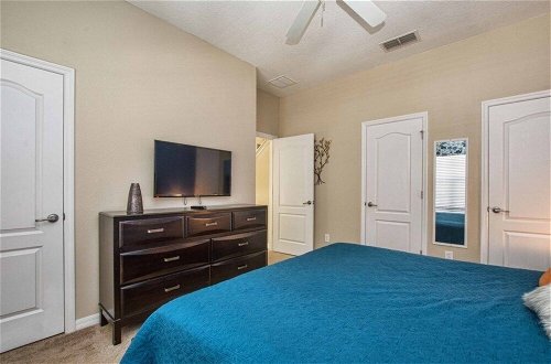 Photo 5 - Paradise Palms- 4 Bed Townhome W/splashpool-3057pp 4 Bedroom Townhouse by RedAwning