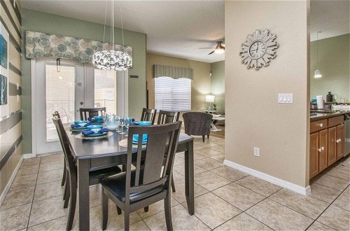 Photo 13 - Paradise Palms- 4 Bed Townhome W/splashpool-3057pp 4 Bedroom Townhouse by RedAwning