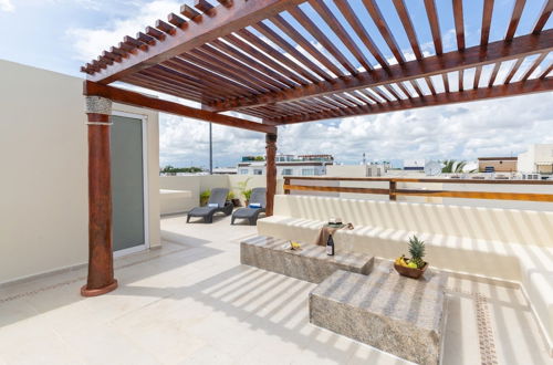 Foto 40 - Spacious 3BR Penthouse Private Jacuzzi Rooftop Security Wifi Best Amenities GYM