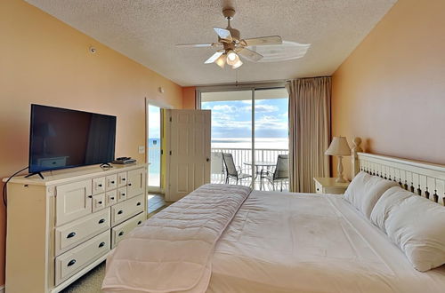 Photo 7 - Majestic Beach Resort by Southern Vacation Rentals II