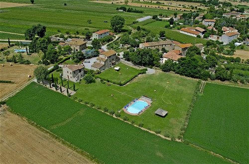 Foto 38 - Agriturismo near Cortona with Spacious Garden & Swimming Pool
