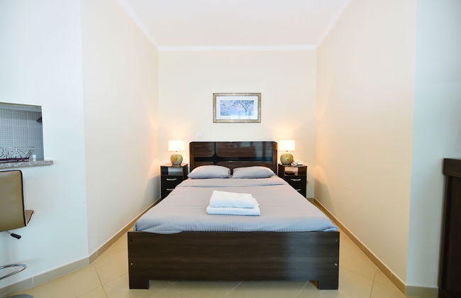 DJ - Bright spacious Studio in JLT - Foto 5