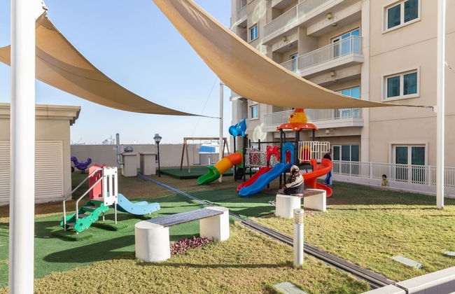 Modern Living In This 2BR Apt In The Heart of Downtown Jebel Ali - Sleeps 4! - Foto 16
