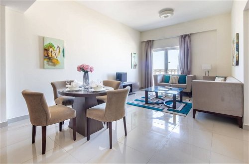 Foto 16 - Modern Living In This 2BR Apt In The Heart of Downtown Jebel Ali - Sleeps 4
