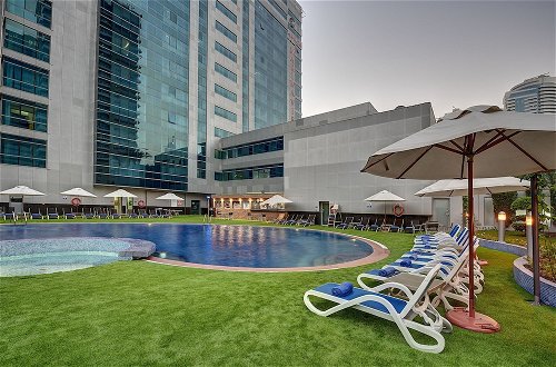 Photo 1 - Marina View Hotel Apartments