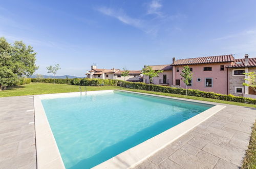 Photo 22 - Bright Apt With Terrace and Shared Pool