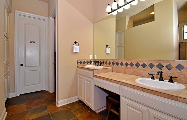 Pet-friendly Oasis in Gated Community! - Foto 40