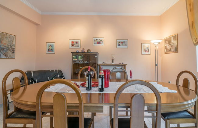 Villa Status - Photo 25
