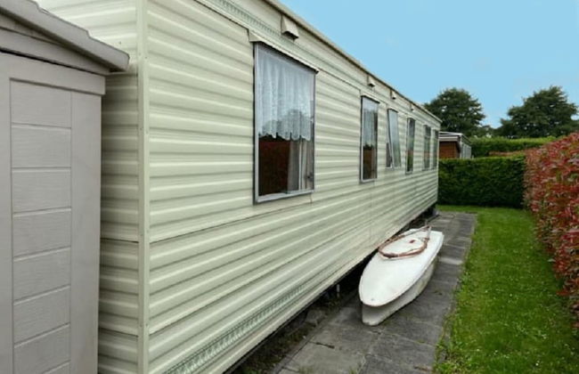 Inviting Mobile Home in Auw near Lake & City Center - Foto 12