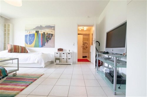 Foto 4 - Tolstov-Hotels Big Room Apartment
