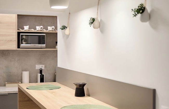 Honest SMICHOV - Foto 37