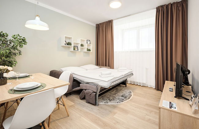 Honest SMICHOV - Foto 17