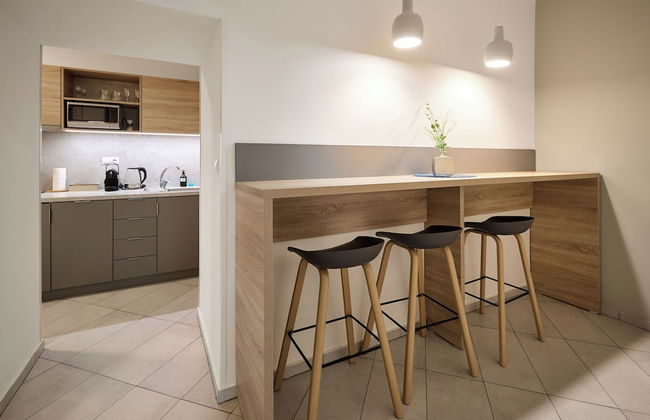 Honest SMICHOV - Foto 35