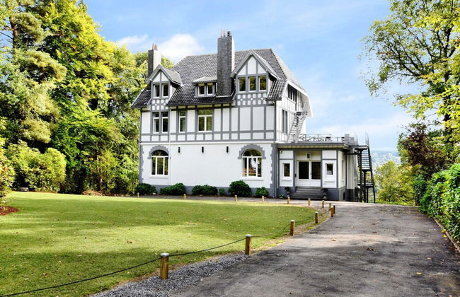 Affluent Holiday Home in Spa with Hot Tub, Garden, Sauna - Foto 24