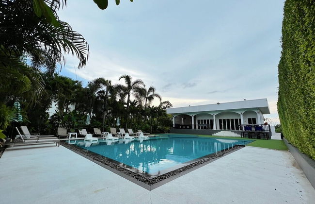 The Serenity Resort - Photo 52
