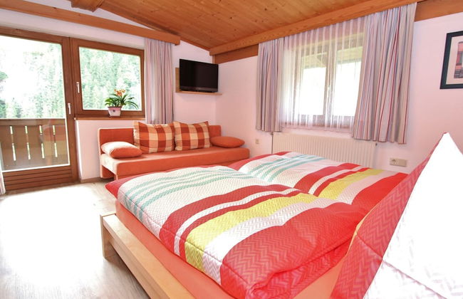 Apartment in Viehhofen Near Ski Lifts - Photo 3