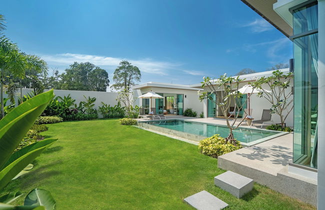 Shambhala Grand Villa - Private Pool Villas by Escape Villas - Foto 1