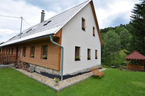 Foto 1 - Comfortable Holiday Home With Sauna and Billiards, Near the Slopes