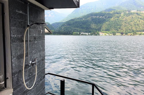 Foto 36 - Direct on Lugano Lake: Take a Swim From Your Villa