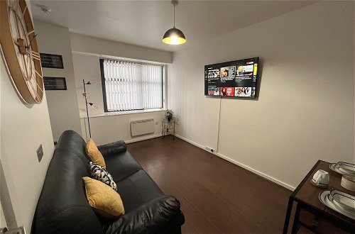 Photo 51 - Modern 3 bed Apartment