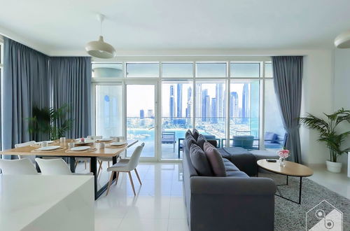 Photo 26 - Luxurious Beach front Apt with balcony Dubai Marina