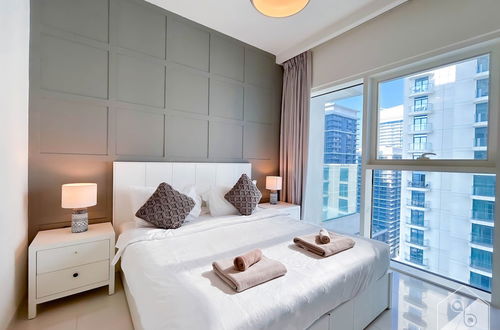 Photo 5 - Luxurious Beach front Apt with balcony Dubai Marina