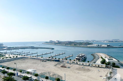 Photo 61 - Luxurious Beach front Apt with balcony Dubai Marina