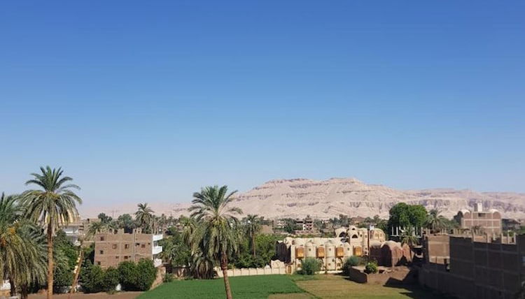 Photo 1 - Royal Apartments Luxor