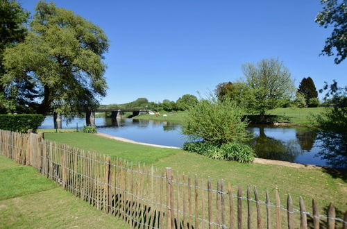 Photo 32 - Lavish Holiday Home in Chassepierre With Terrace