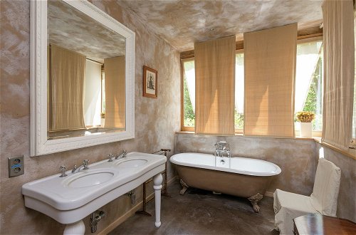 Photo 22 - Magnificent Manor in Vresse-sur-semois With Sauna