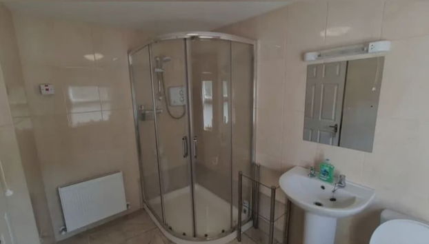 Duche na casa de banho