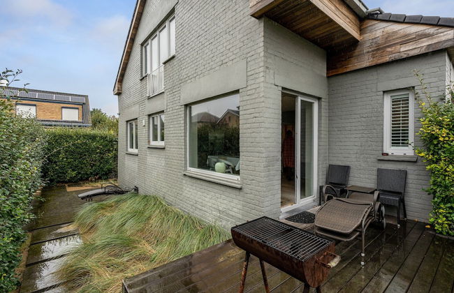 Nice Holiday Home in Westende-bad With Sauna and Pingpong - Foto 1