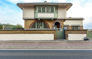 Foto 1 - Monumental Art-deco Villa in Protected Dune Area Near the Sea