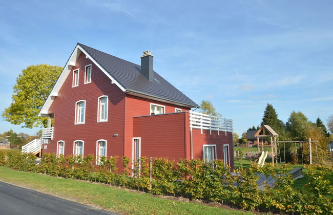 Classy Holiday Home in Waimes With Sauna - Foto 1
